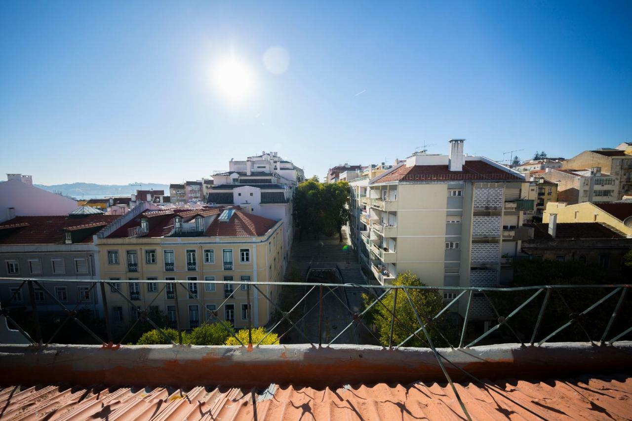 Quiet And Sunny Central Lisbon Apartment Esterno foto